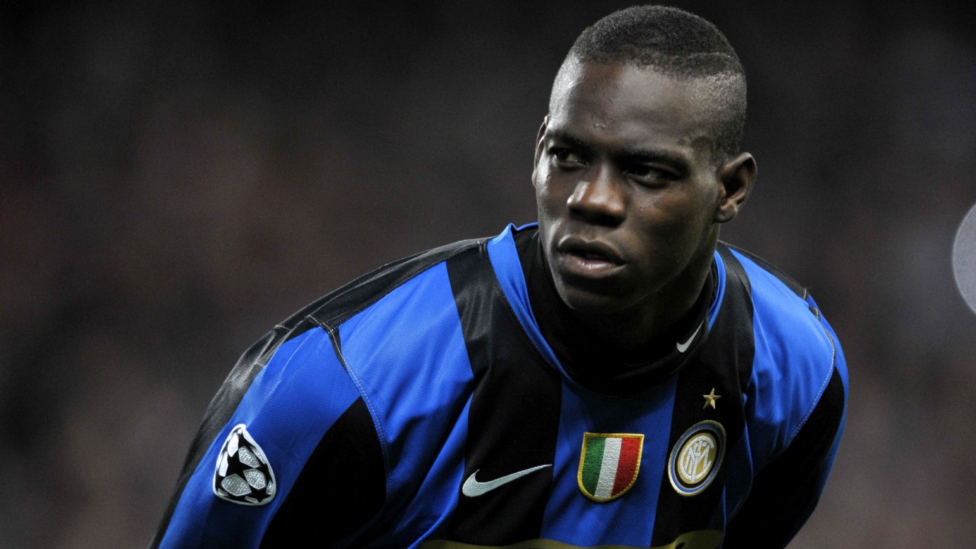 Mario Baloteli dok je igrao za Inter (©Reuters)